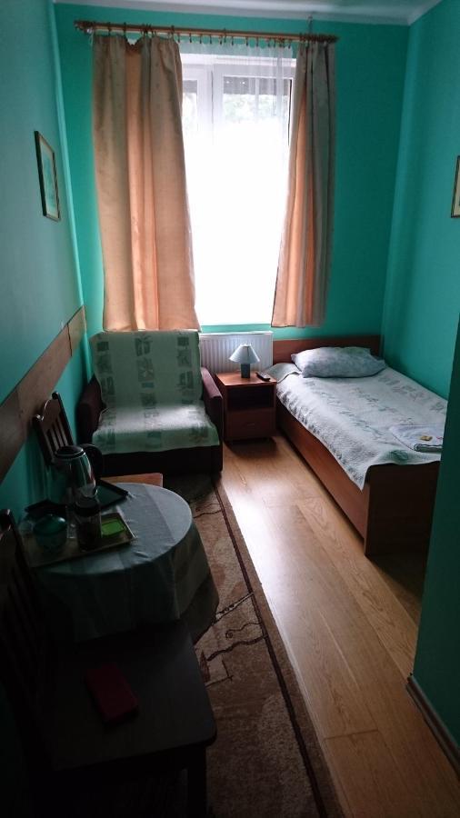 לידזבארק ורמינסקי Hotelik Warmia -Pensjonat, Hostel מראה חיצוני תמונה