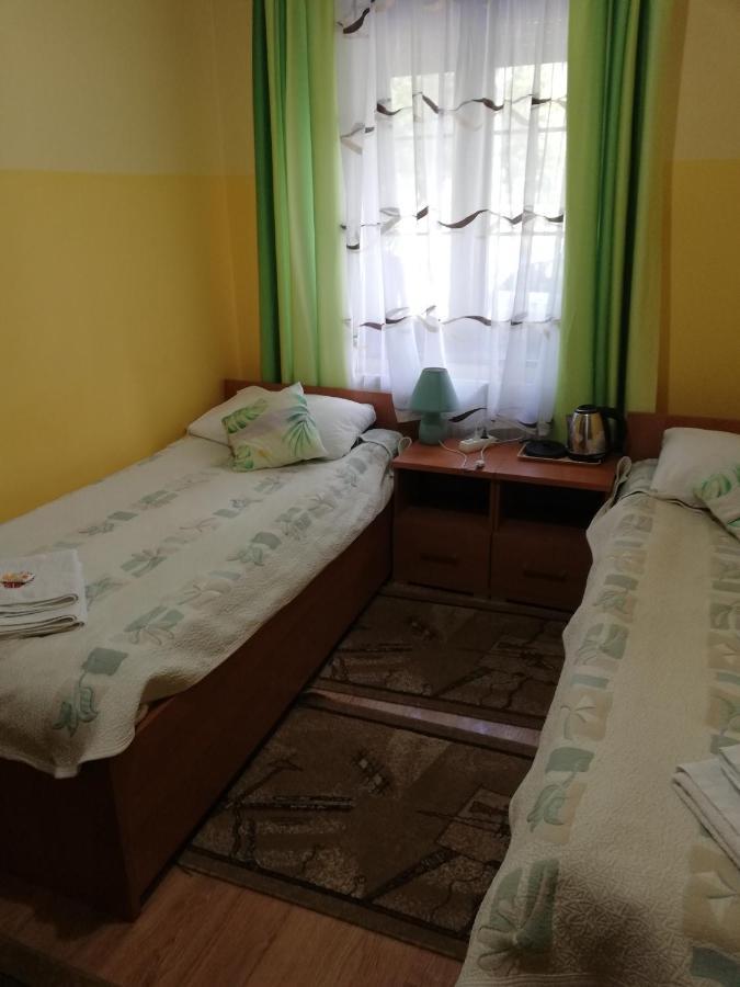 לידזבארק ורמינסקי Hotelik Warmia -Pensjonat, Hostel מראה חיצוני תמונה