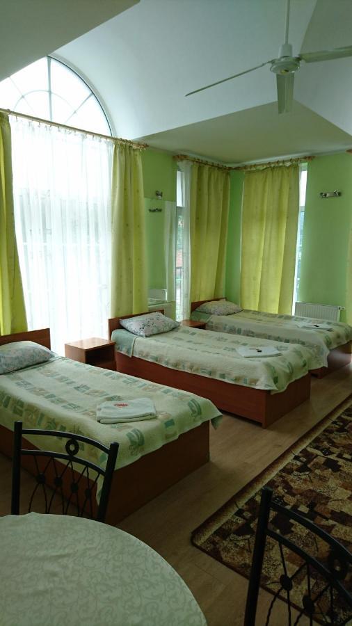 לידזבארק ורמינסקי Hotelik Warmia -Pensjonat, Hostel חדר תמונה
